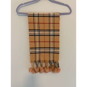 NWT V. Fraas Plaid Christmas Holiday Winter Pom Pom Scarf